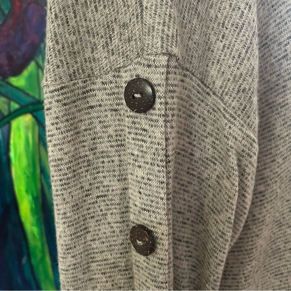 $5 DEAL Super Soft Lightweight Sweater NWT Stretchy Light Brown Tones Fall - Picture 3 of 9